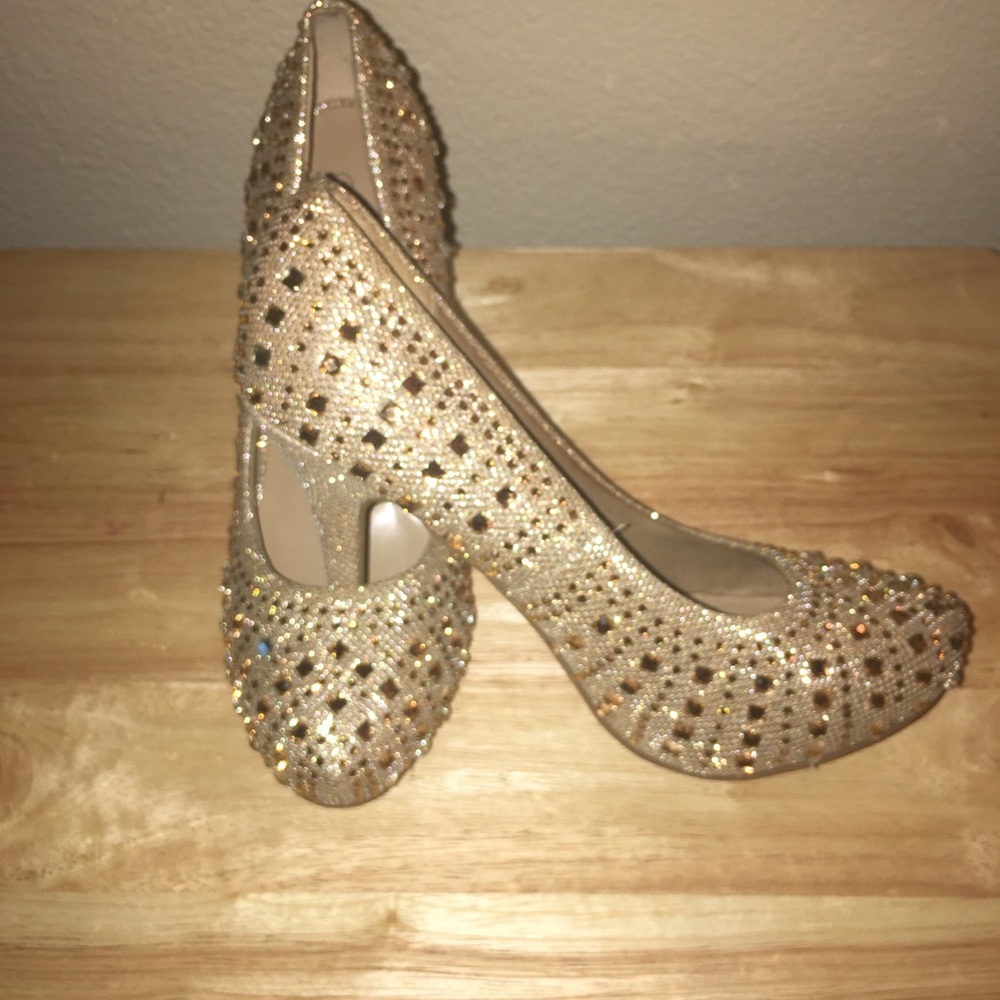 Gold glitter heels